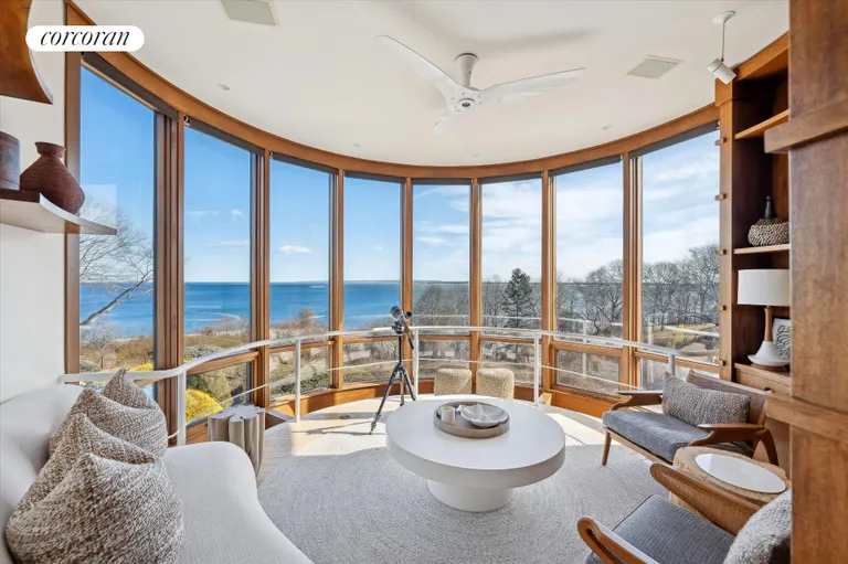 The Hamptons Real Estate | View 54 Broadview Road | room 10 | View 11