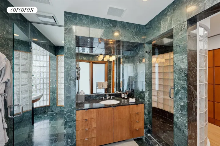 The Hamptons Real Estate | View 54 Broadview Road | room 15 | View 16