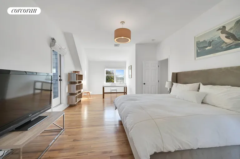 New York City Real Estate | View 869 Head of Pond Road | room 25 | View 26