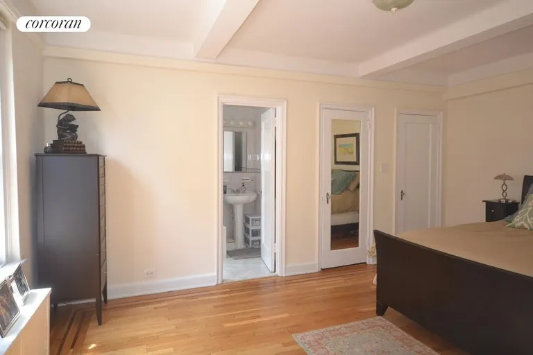 New York City Real Estate | View 201 West 77th Street, 10E | room 3 | View 4
