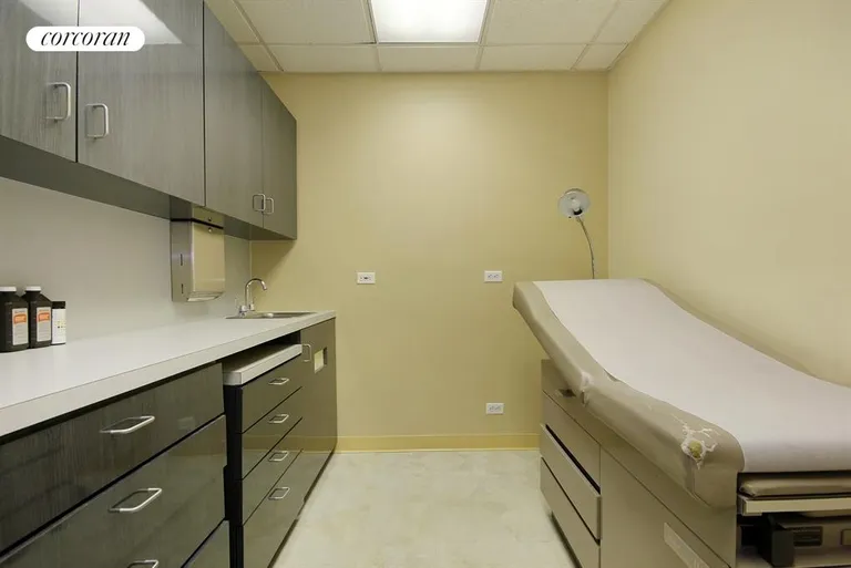New York City Real Estate | View 30 Central Park South, 2D | Exam Room | View 4