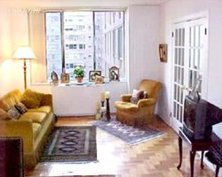New York City Real Estate | View 220 East 65th Street, 16J | room 1 | View 2