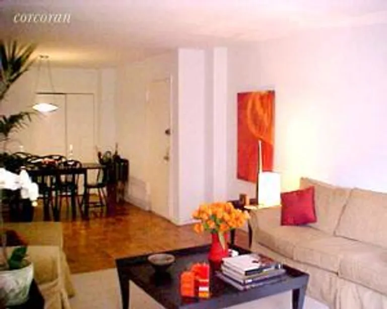 New York City Real Estate | View 233 East 70th Street, 12P | room 2 | View 3