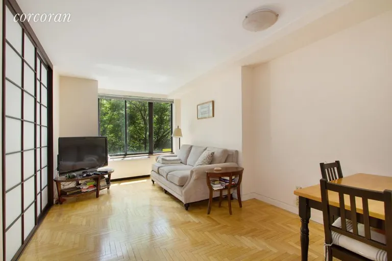 New York City Real Estate | View 300 East 93rd Street, 5F | 1 Bed, 1 Bath | View 1