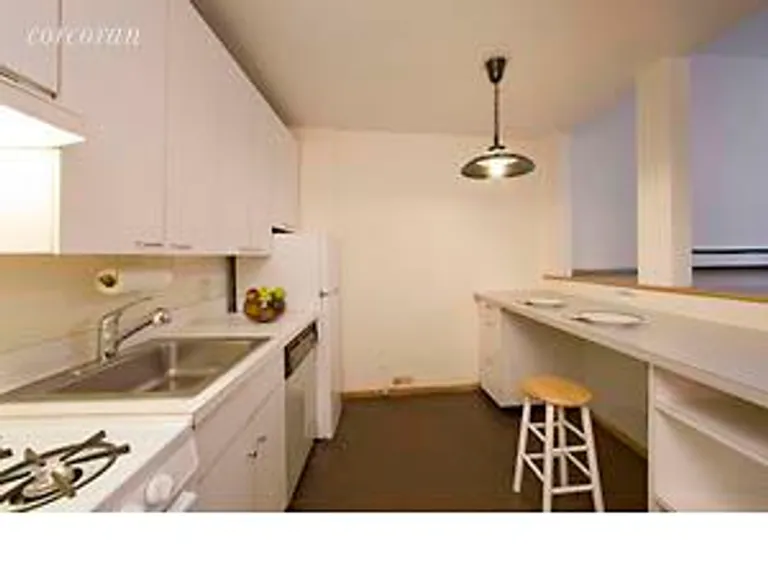 New York City Real Estate | View 49 East 12th Street, 4G | room 2 | View 3