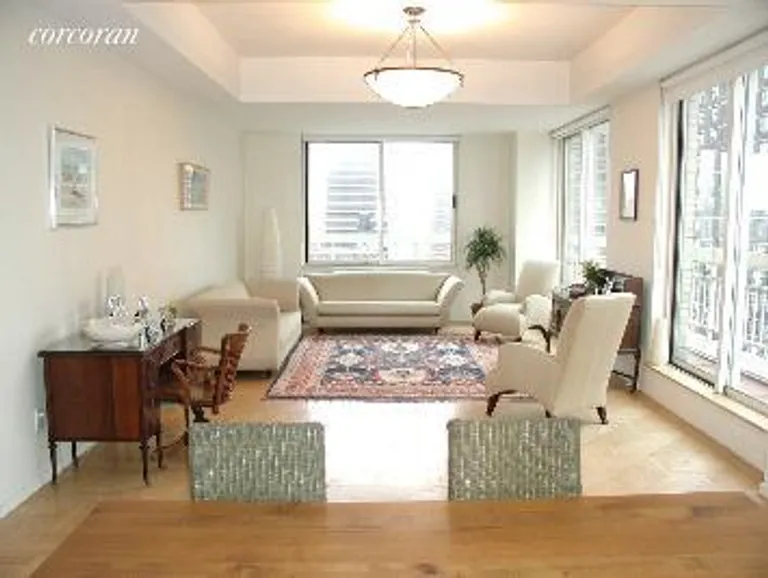 New York City Real Estate | View 170 East 87th Street, E20A | 3 Beds, 3 Baths | View 1