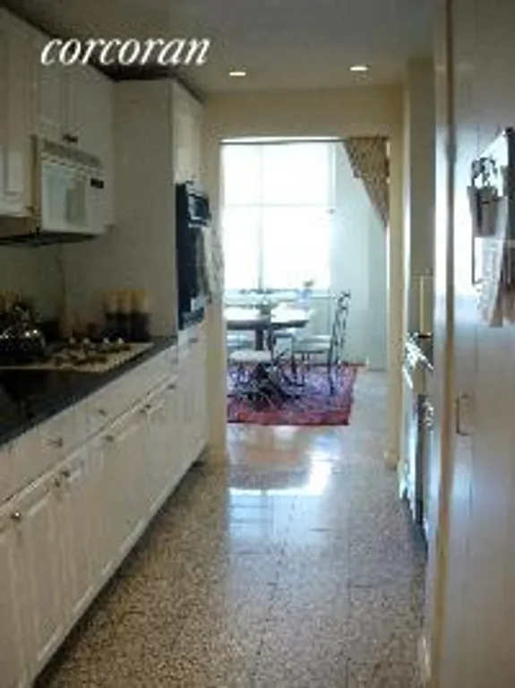 New York City Real Estate | View 170 East 87th Street, E20A | Kitchen | View 2