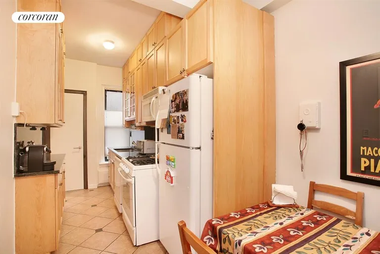 New York City Real Estate | View 123 West 93rd Street, 1F | Kitchen | View 4