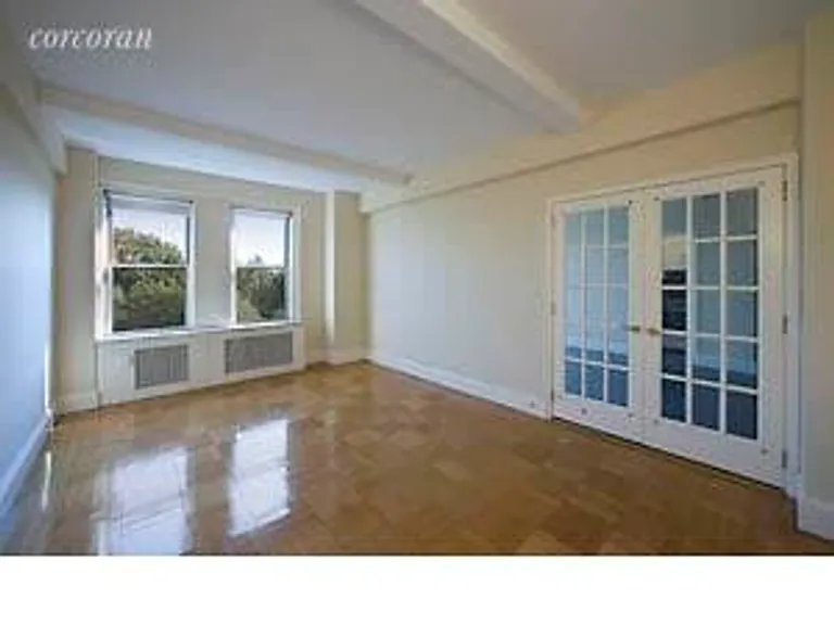New York City Real Estate | View 225 Central Park West, 903 | room 2 | View 3