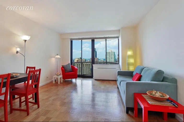 New York City Real Estate | View 45 East 25th Street, 30A | 1 Bed, 1 Bath | View 1