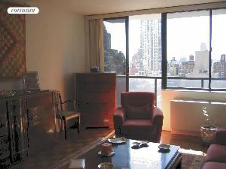 New York City Real Estate | View 255 East 49th Street, 18C | room 4 | View 5