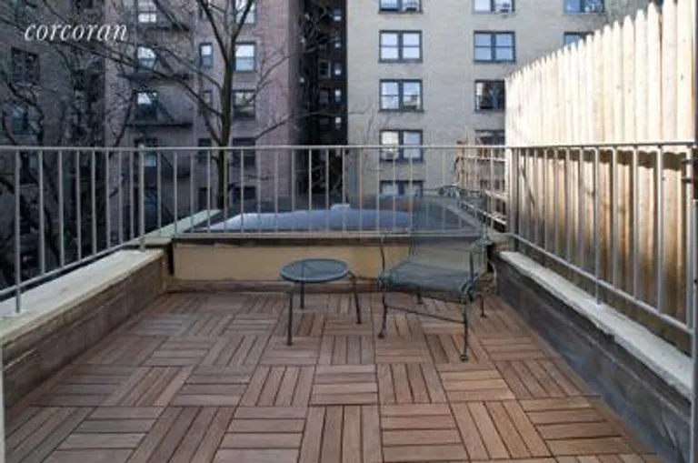 New York City Real Estate | View 140 West 80th Street, 4 | room 4 | View 5