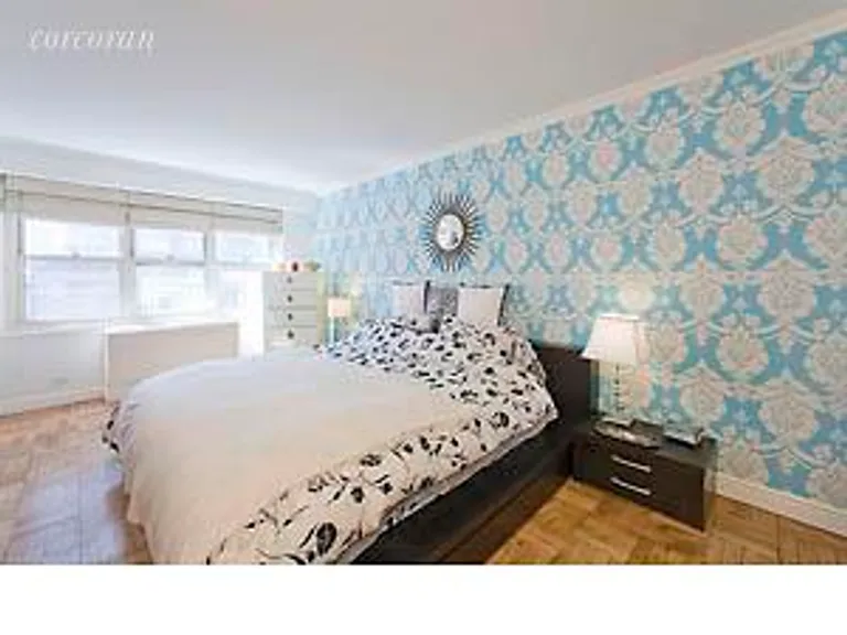 New York City Real Estate | View 205 East 63rd Street, 9F | room 2 | View 3