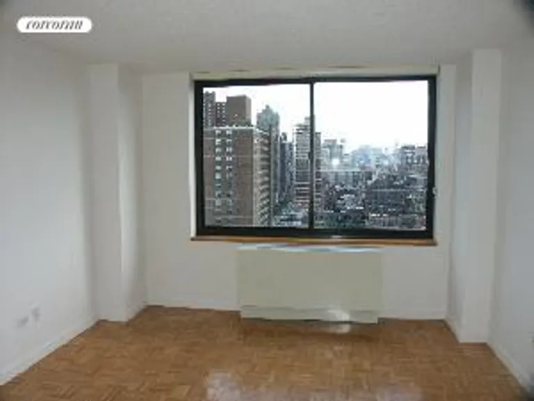 New York City Real Estate | View 175 East 96th Street, 27B | room 6 | View 7