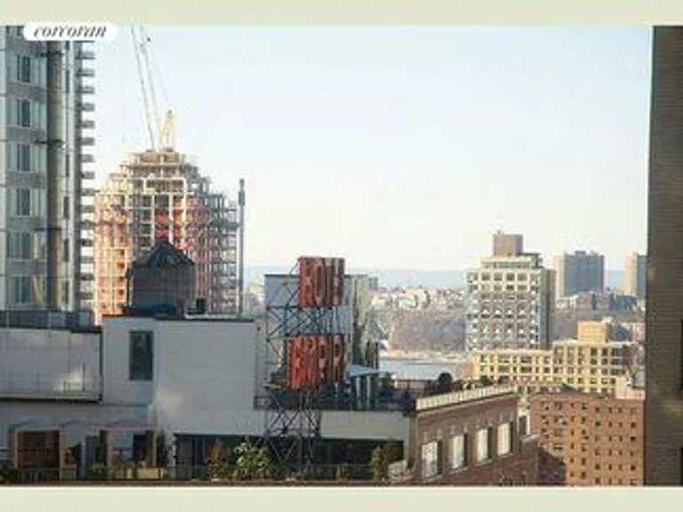 New York City Real Estate | View 15 West 63rd Street, 19C | room 5 | View 6