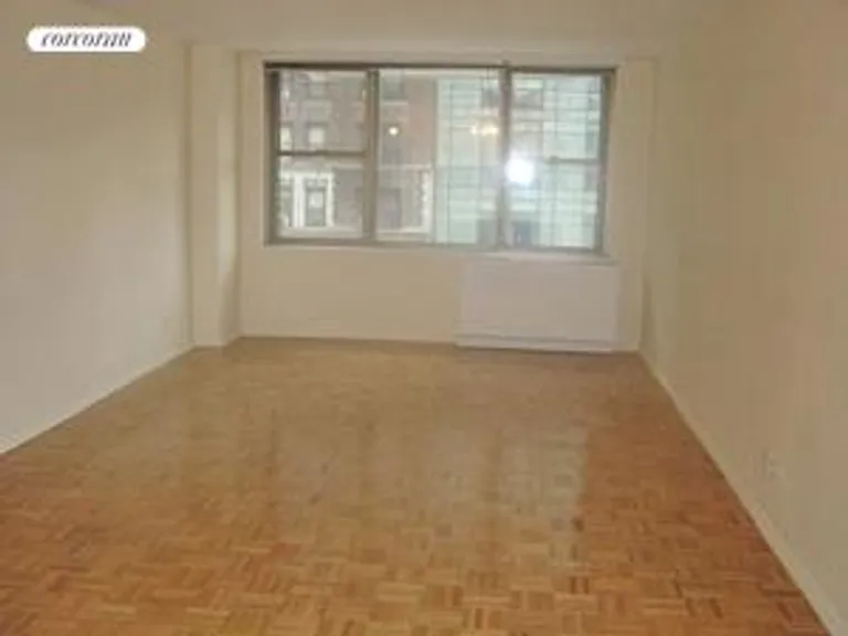 New York City Real Estate | View 301 East 79th Street, 3S | room 1 | View 2