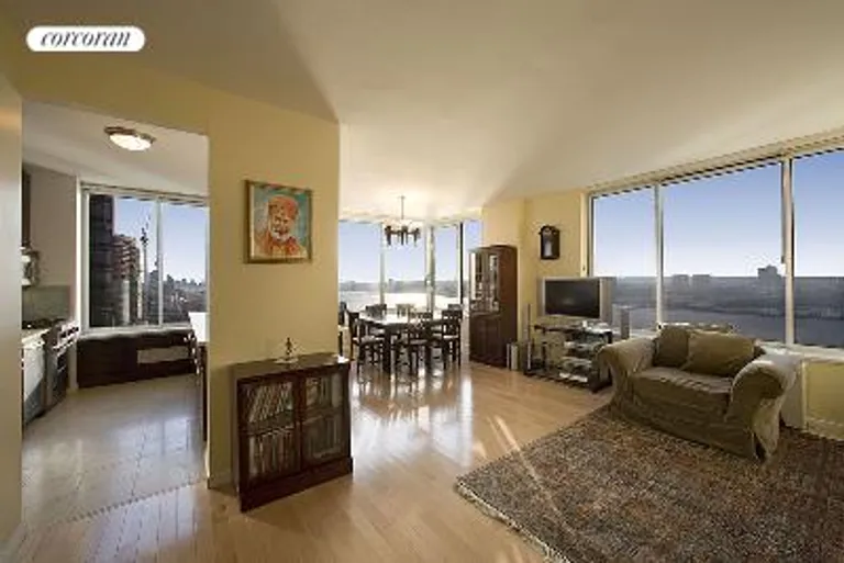New York City Real Estate | View 200 Riverside Boulevard, 31A | 3 Beds, 3 Baths | View 1