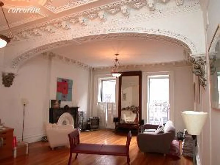 New York City Real Estate | View 331 West 19th Street, PARLOR | 2 Beds, 1 Bath | View 1