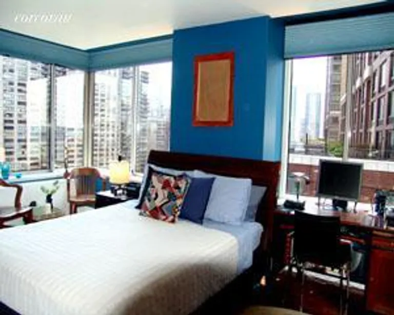 New York City Real Estate | View 200 Riverside Boulevard, 16I | room 1 | View 2