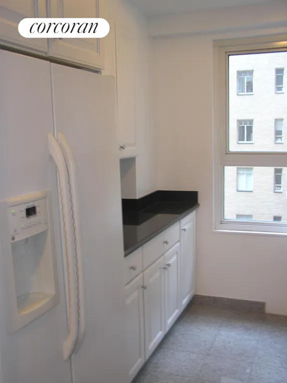 New York City Real Estate | View 240 Central Park South, 8D | room 3 | View 4