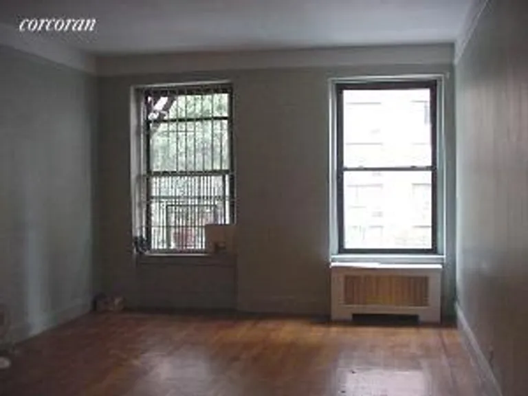 New York City Real Estate | View 26 West 97th Street, 2A | room 1 | View 2