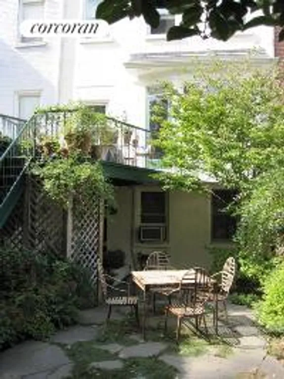 New York City Real Estate | View 19 Cheever Place | Deck & Garden | View 2