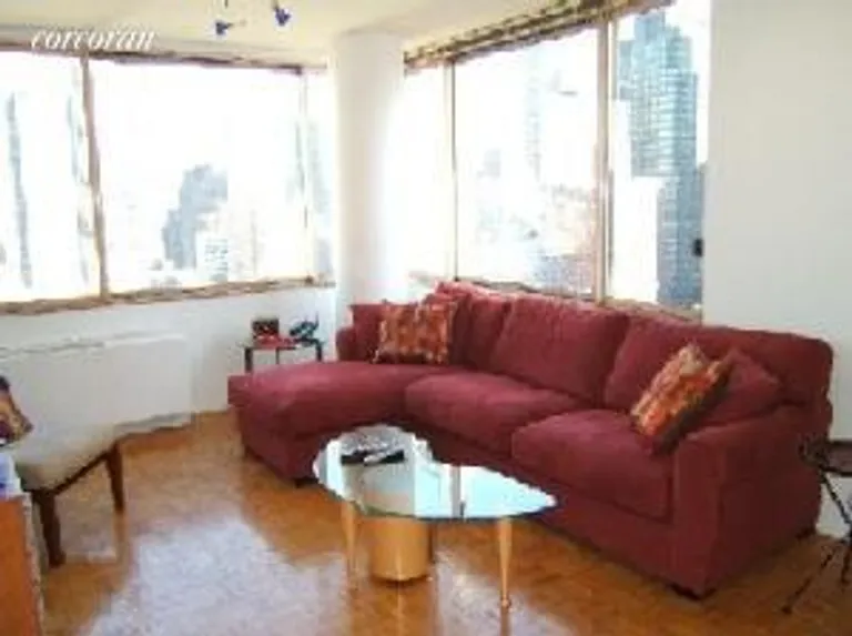 New York City Real Estate | View 350 West 50th Street, 28I | room 10 | View 11