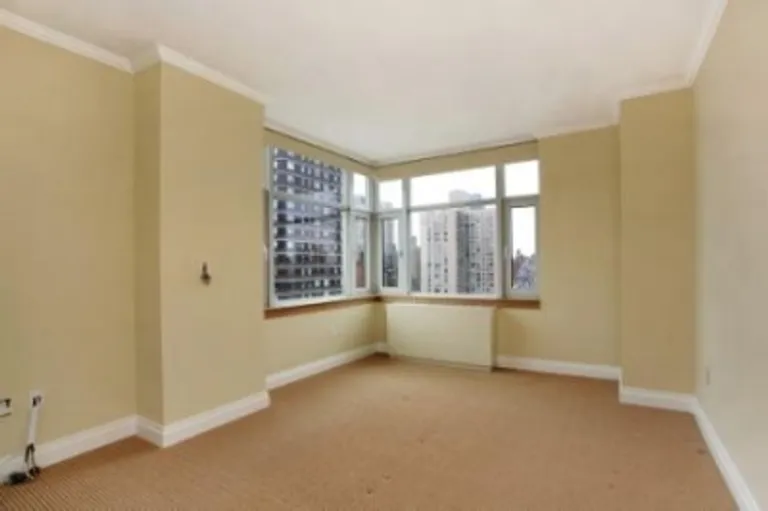 New York City Real Estate | View 404 East 76th Street, 24C | room 13 | View 14