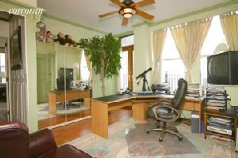 New York City Real Estate | View 252 West 30th Street, 14 FL | room 1 | View 2