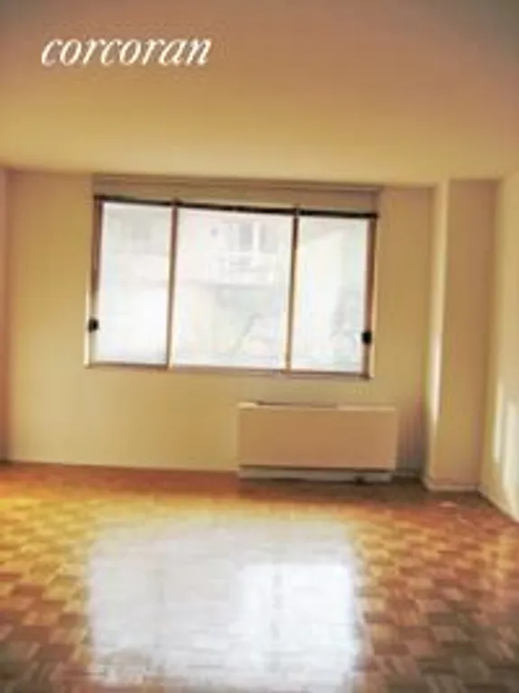 New York City Real Estate | View 350 West 50th Street, 3QQ | room 2 | View 3