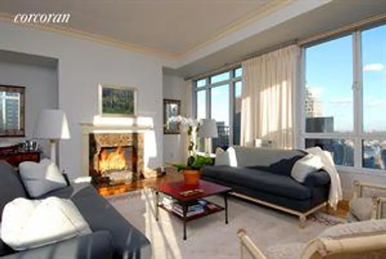 New York City Real Estate | View 351 East 51st Street, PH7B | room 1 | View 2
