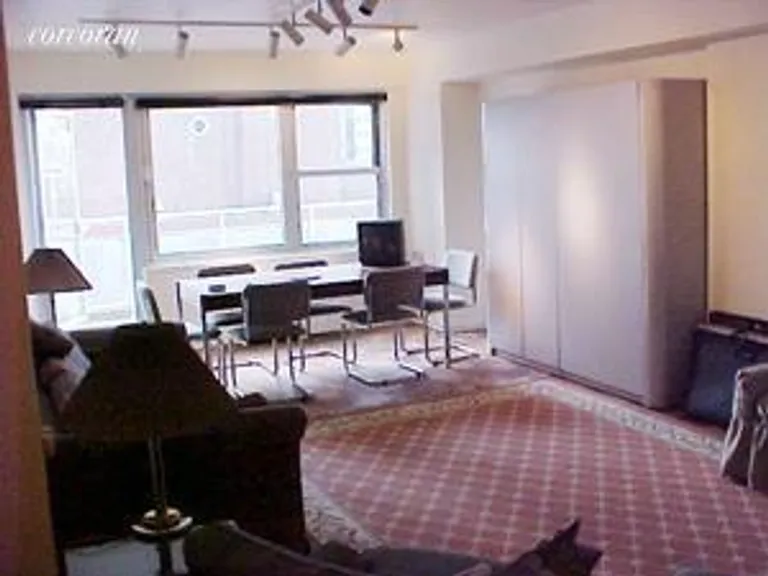 New York City Real Estate | View 77 West 55th Street, 21G | room 1 | View 2