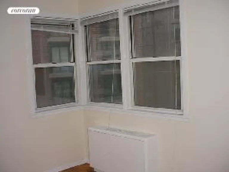 New York City Real Estate | View 77 East 12th Street, 8G | room 9 | View 10