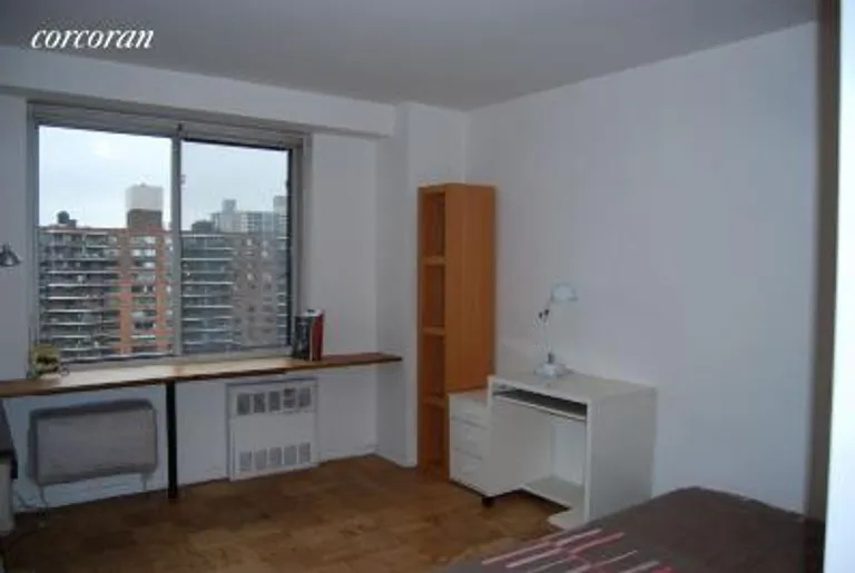 New York City Real Estate | View 400 Central Park West, 19M | room 2 | View 3