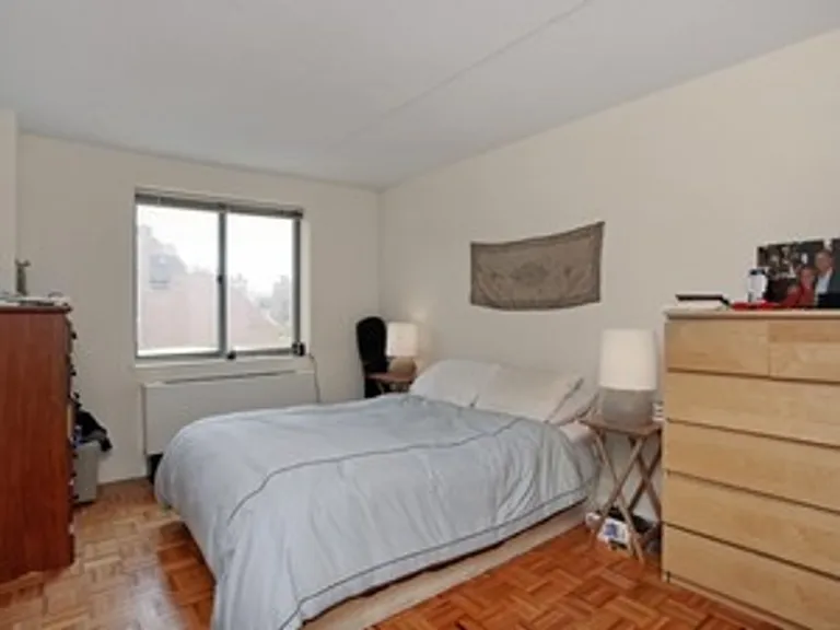 New York City Real Estate | View 100 Jane Street, 7C | room 1 | View 2