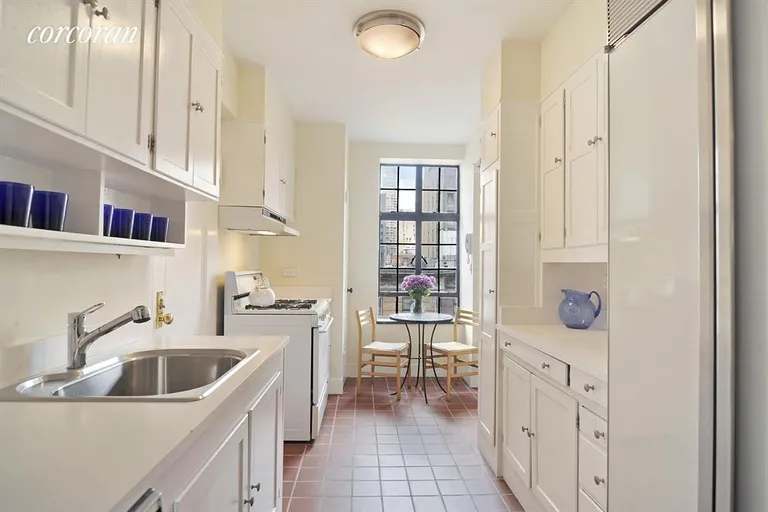 New York City Real Estate | View 230 East 50th Street, 8C | Kitchen | View 5