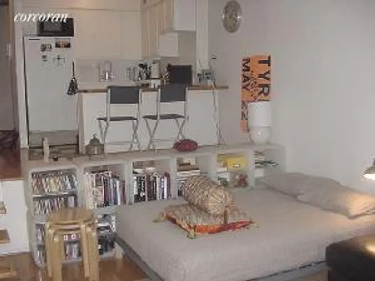 New York City Real Estate | View 211 Thompson Street, 5J | room 1 | View 2