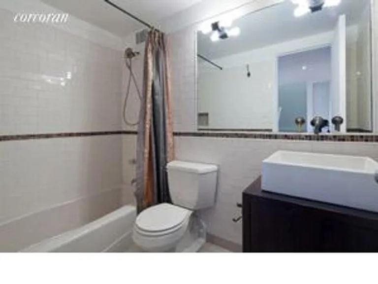 New York City Real Estate | View 354 Broome Street, 4C | Bathroom | View 7