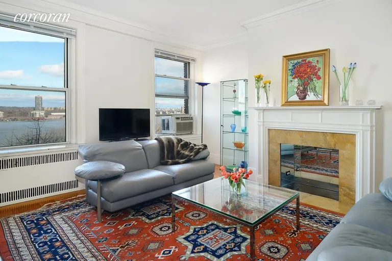 New York City Real Estate | View 137 Riverside Drive, 6BC | room 4 | View 5