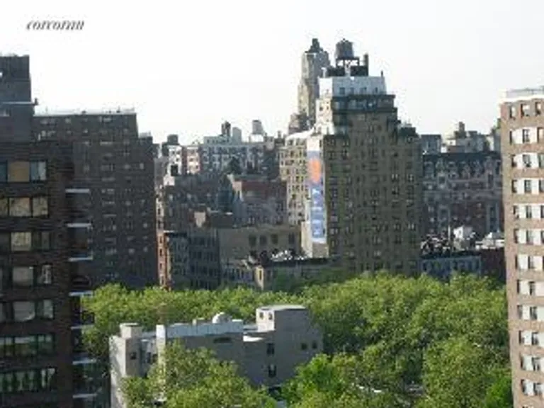 New York City Real Estate | View 392 Central Park West, 17F | room 9 | View 10