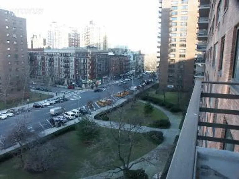 New York City Real Estate | View 392 Central Park West, 7D | 2 Beds, 2 Baths | View 1
