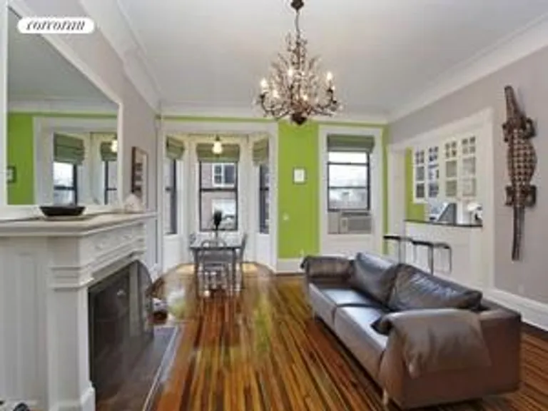 New York City Real Estate | View 40 Remsen Street, 8 | 2 Beds, 2 Baths | View 1