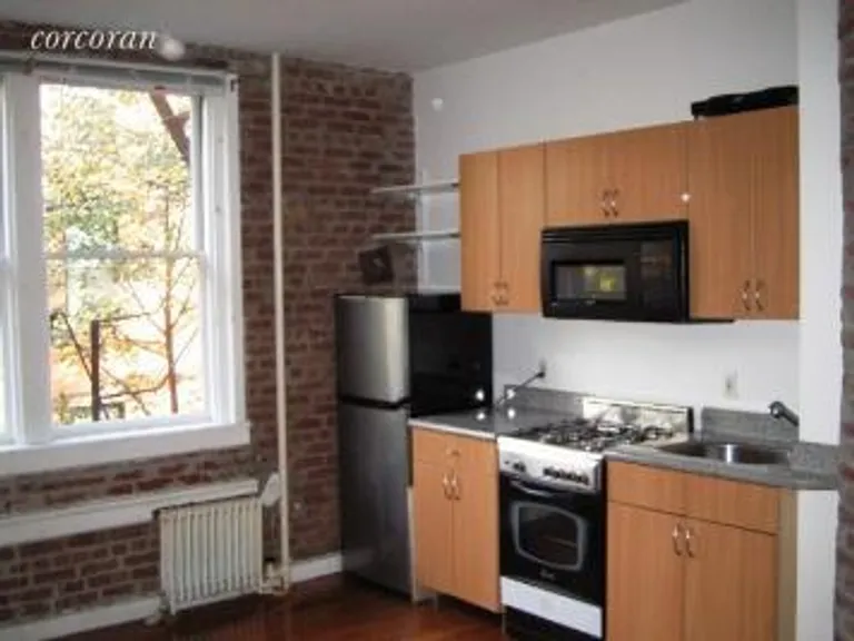 New York City Real Estate | View 152 Willow Place, 3rd fl | 1 Bed, 1 Bath | View 1