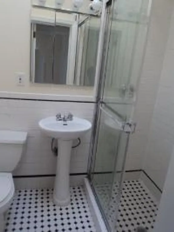 New York City Real Estate | View 487 4th Street, 3 | Bathroom | View 7