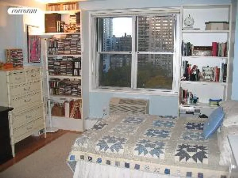 New York City Real Estate | View 303 West 66th Street, 11LW | room 3 | View 4