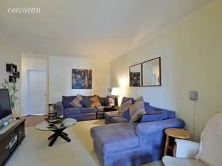 New York City Real Estate | View 28 1st Place, top | 2 Beds, 1 Bath | View 1