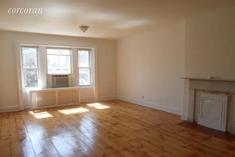 New York City Real Estate | View 122 State Street, 4 | 1.5 Beds, 1 Bath | View 1