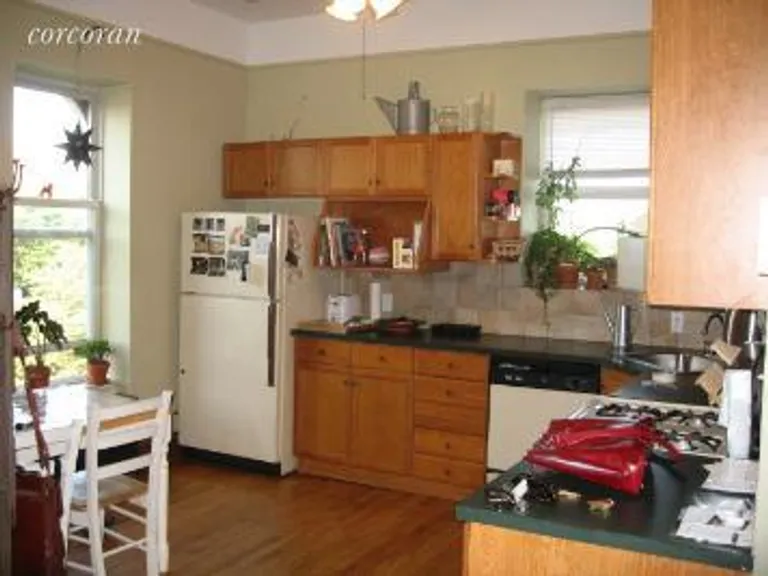 New York City Real Estate | View 395 5th Street, 4 | room 1 | View 2