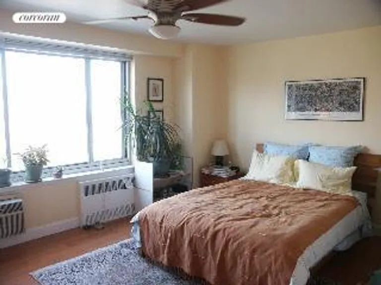 New York City Real Estate | View 392 Central Park West, 11V | room 6 | View 7