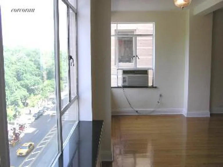 New York City Real Estate | View 240 Central Park South, 7B | room 5 | View 6